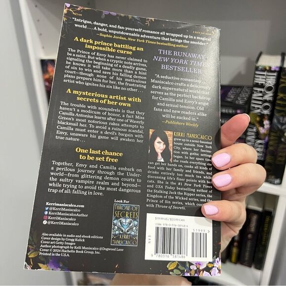 3/$25 Throne of the Fallen Prince of Sin #1 Kerri Maniscalco paperback book - Picture 3 of 3